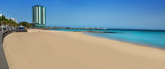 del reducto lanzarote plage del reducto