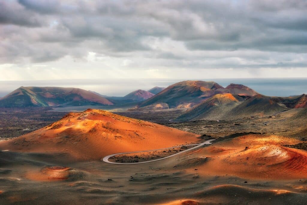 timanfaya sous les nuages