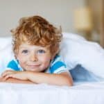Sécuriser votre chambre d'hôtel pour les enfants