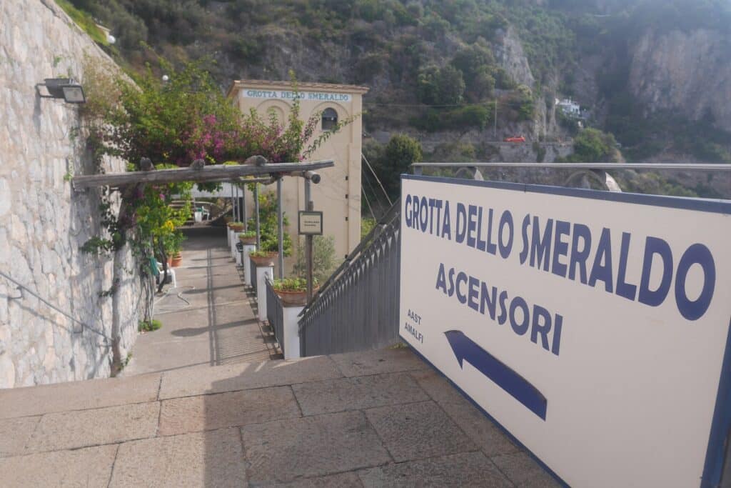 conca dei marini ascenseur grotte