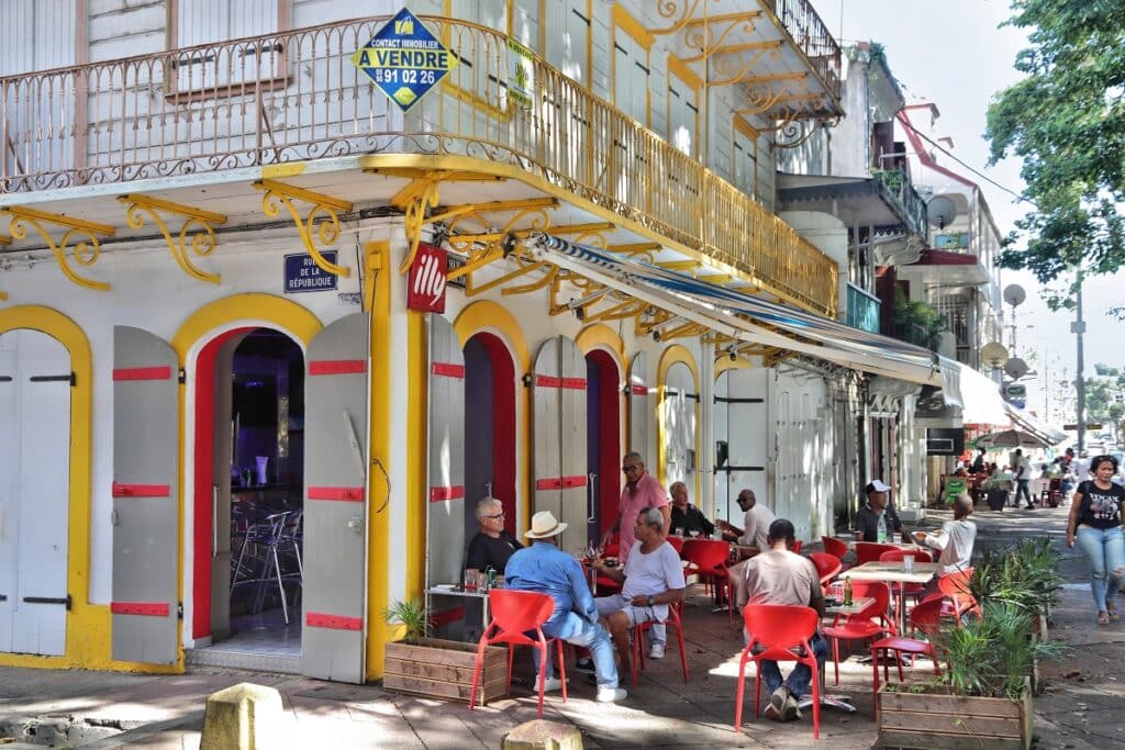 pointe à pitre en guadeloupe maison coloniale