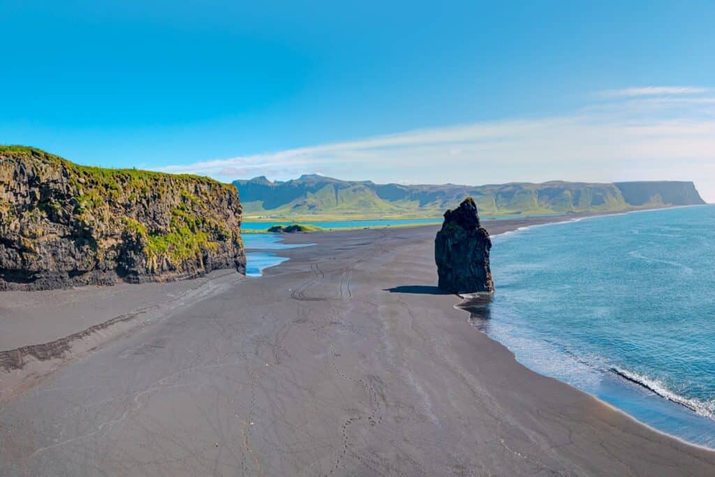 La plage de Reynisfjara en Islande
