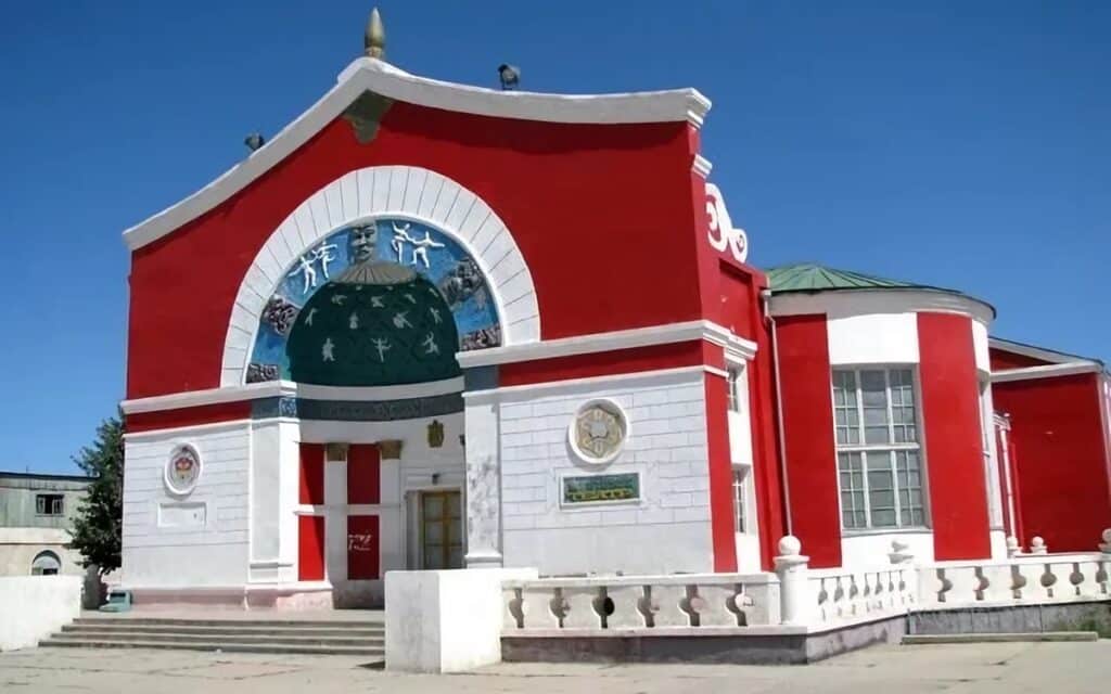 théâtre de Khovd