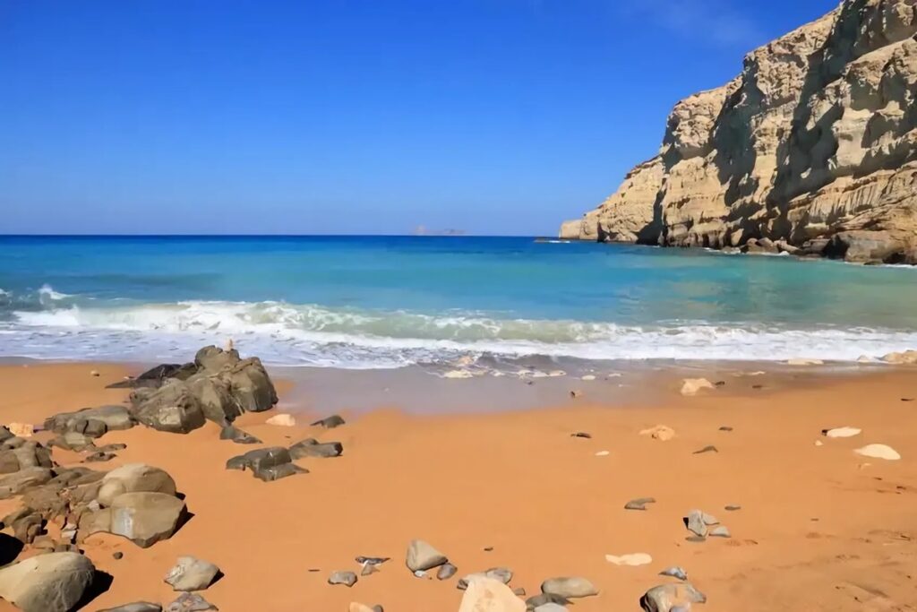 plage rouge crète