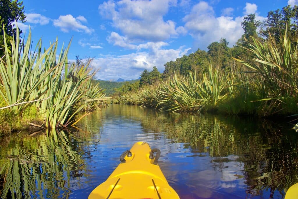 kayak lac Mapourika