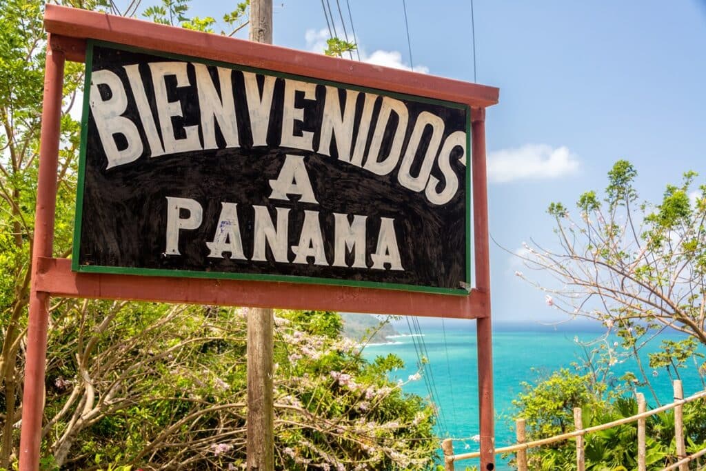 panneau bienvenue au panama