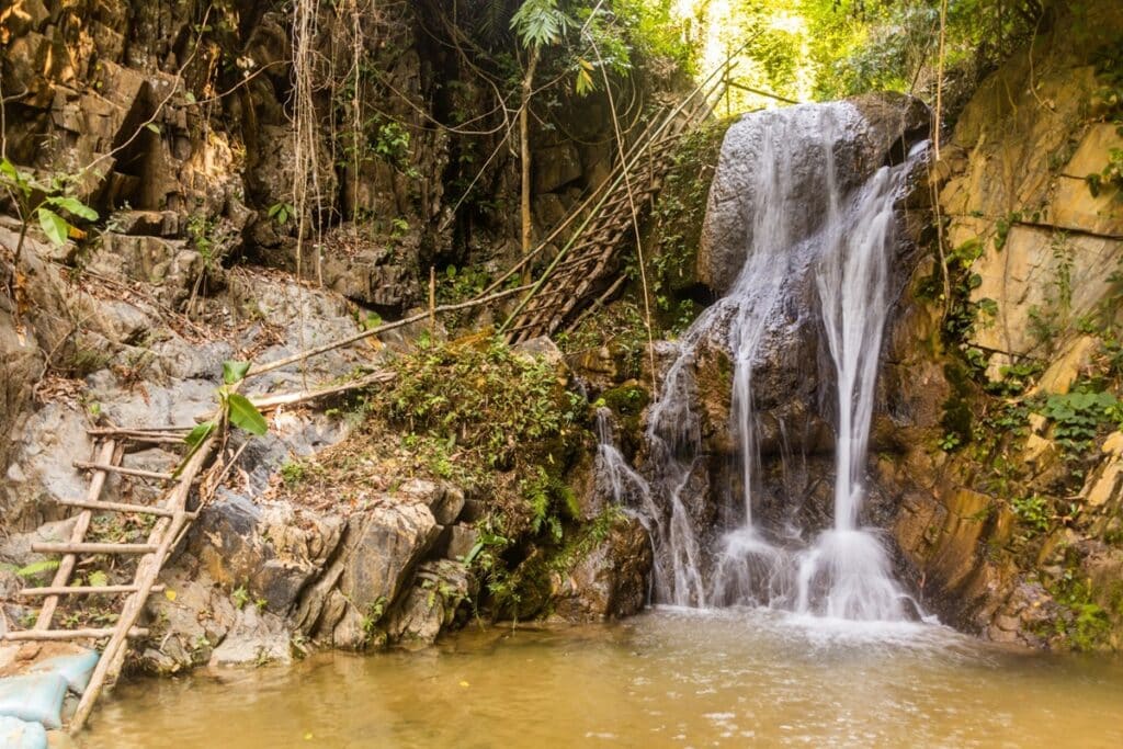 cascade Nong Khiaw