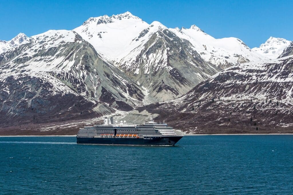 bateau de croisière en Alaska