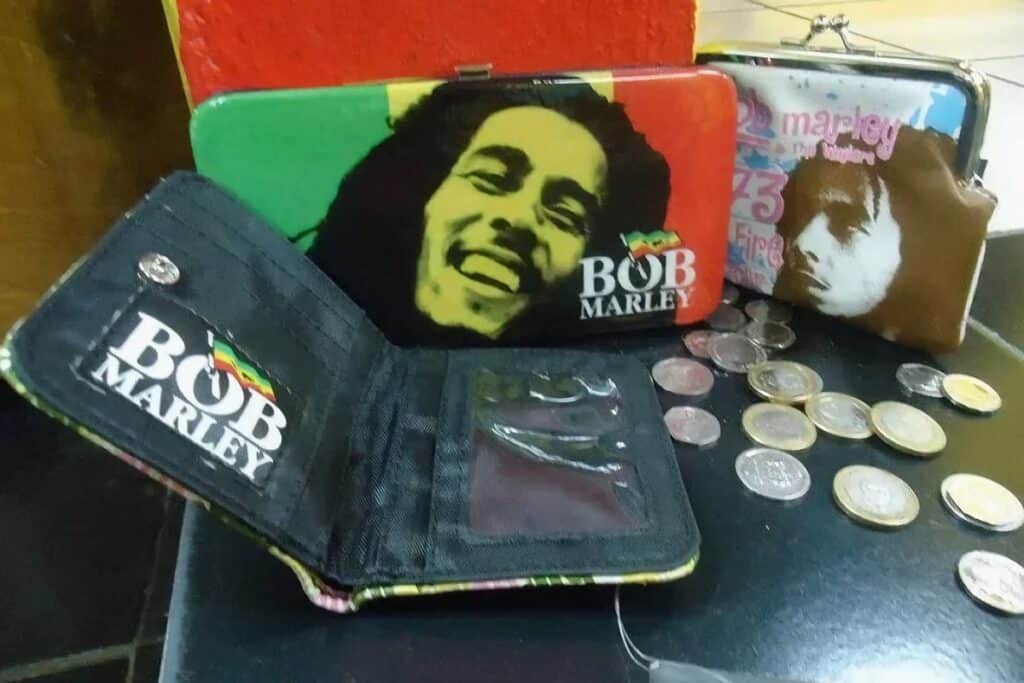 objets de bob marley