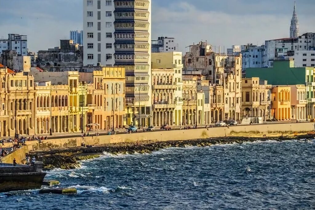 Le Malecon à La Havane