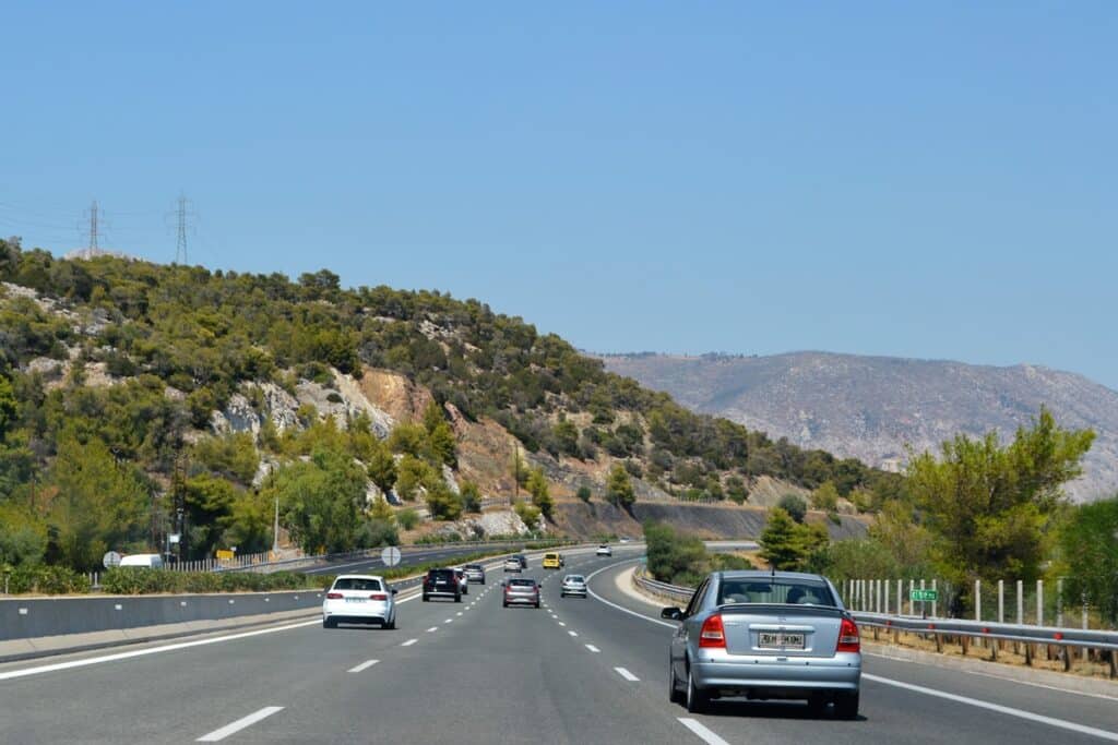 Louer et conduire une voiture en Grèce