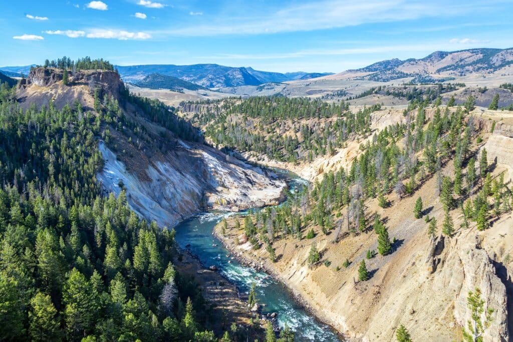 parc national de Yellowstone rivière