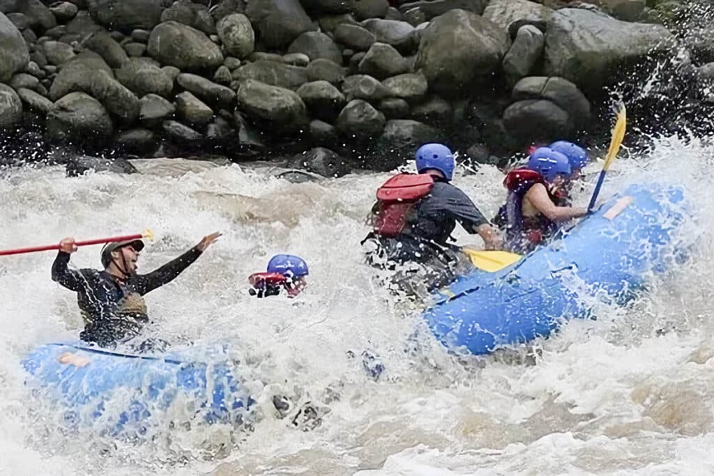 rafting costa rica