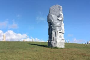 La Vallée des Saints en Bretagne