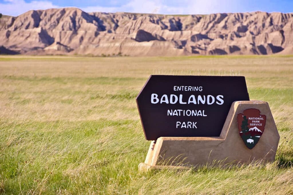 panneau d'entrée du parc national des Badlands