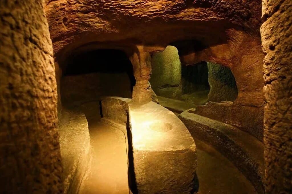 Gilmerton Cove