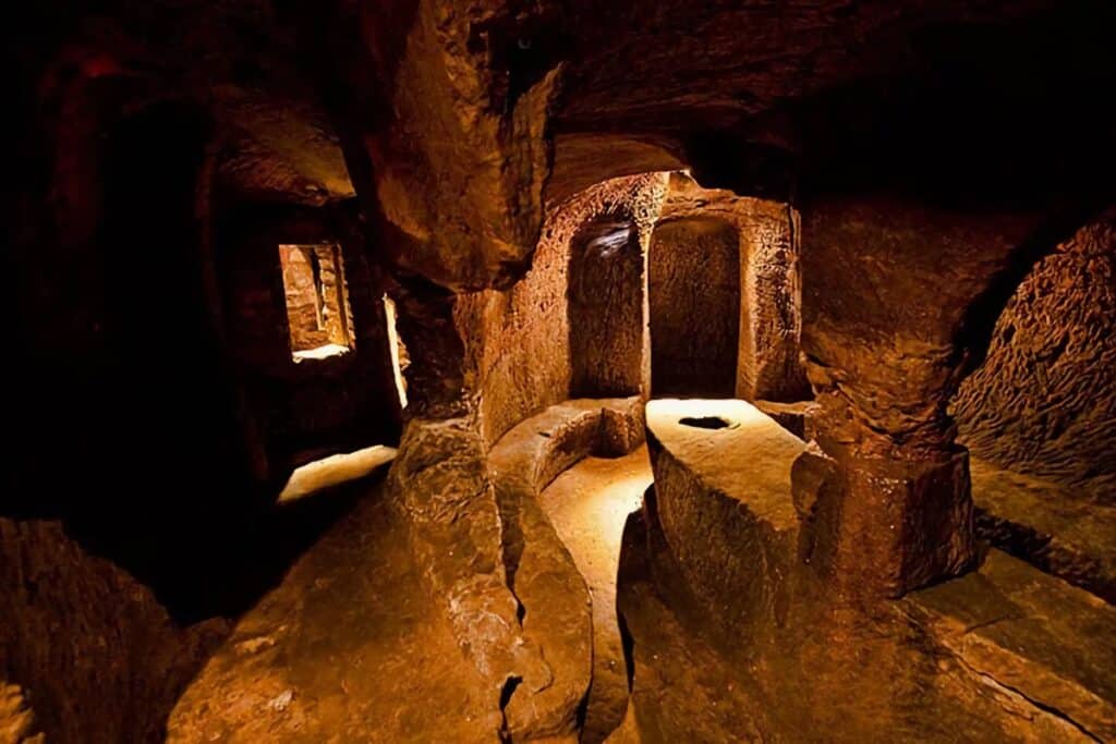 Gilmerton Cove