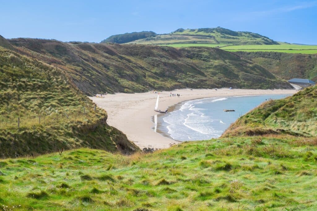 Whispering beach Porthor