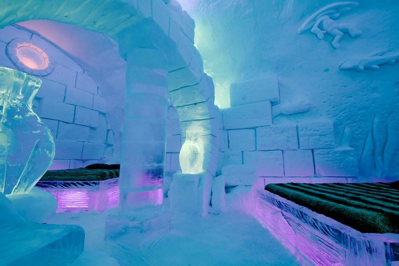 le plus grand hôtel de glace