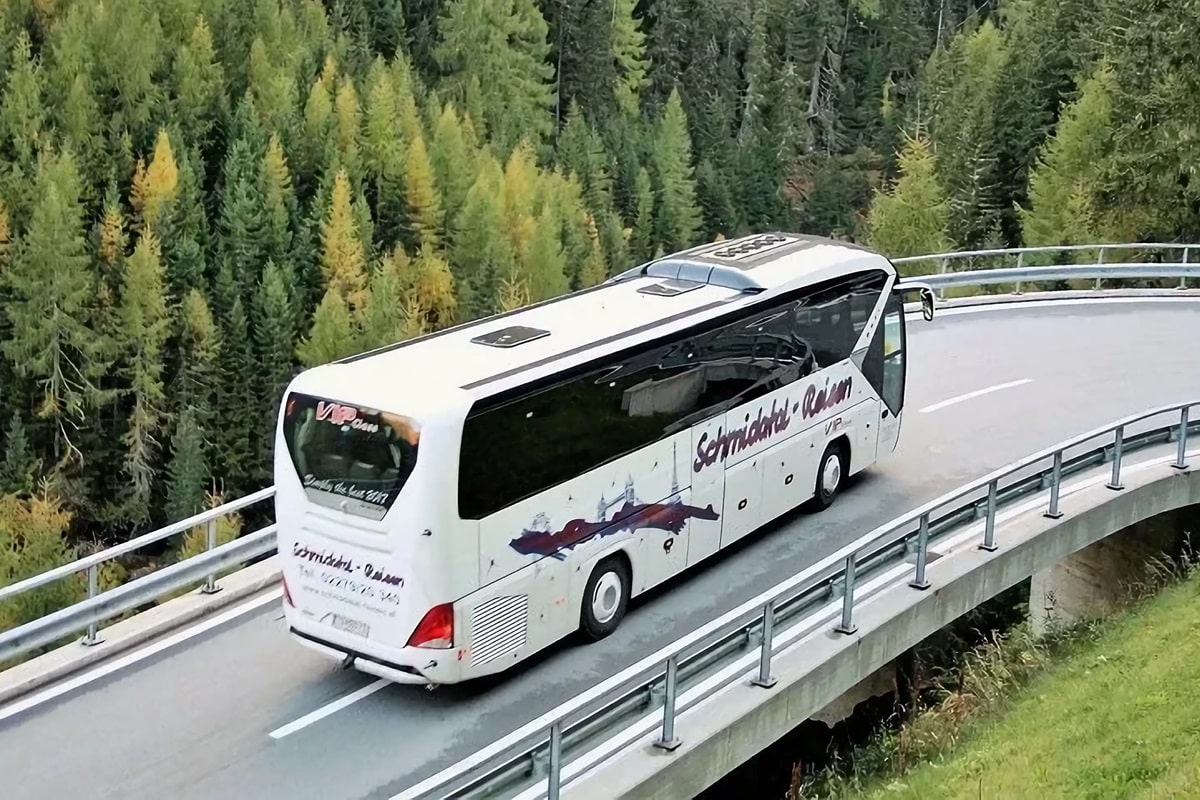 Location d'autocar avec chauffeur avantages voyage