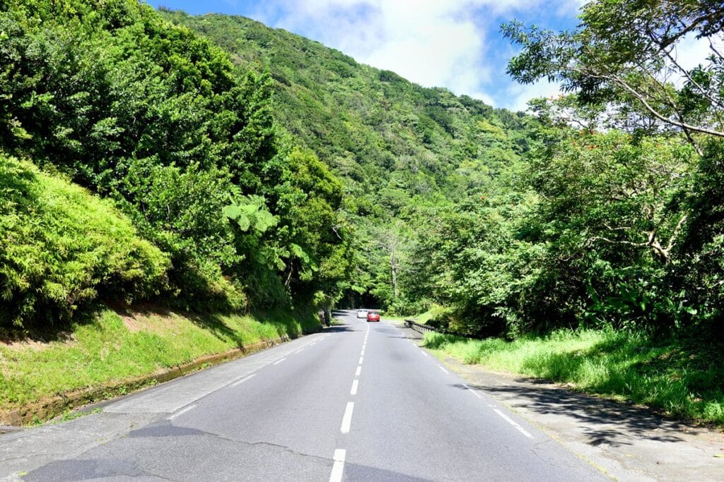 La route de la Traversée en Guadeloupe