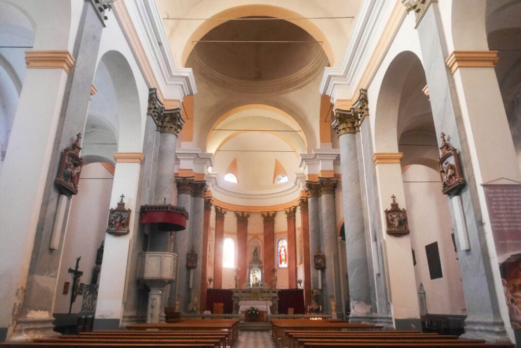 intérieur de l'église