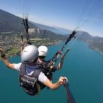 Faire du parapente au lac d'Annecy