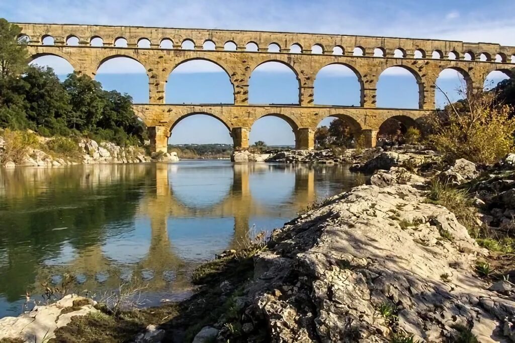 façons d'accéder au pont du Gard