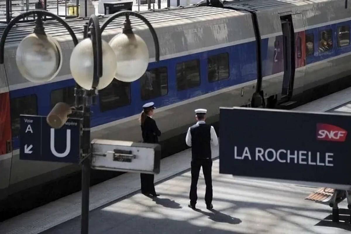 train la rochelle