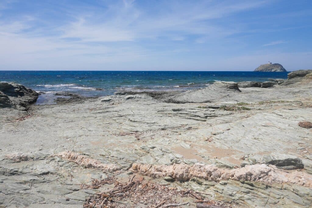 rochers bord de mer