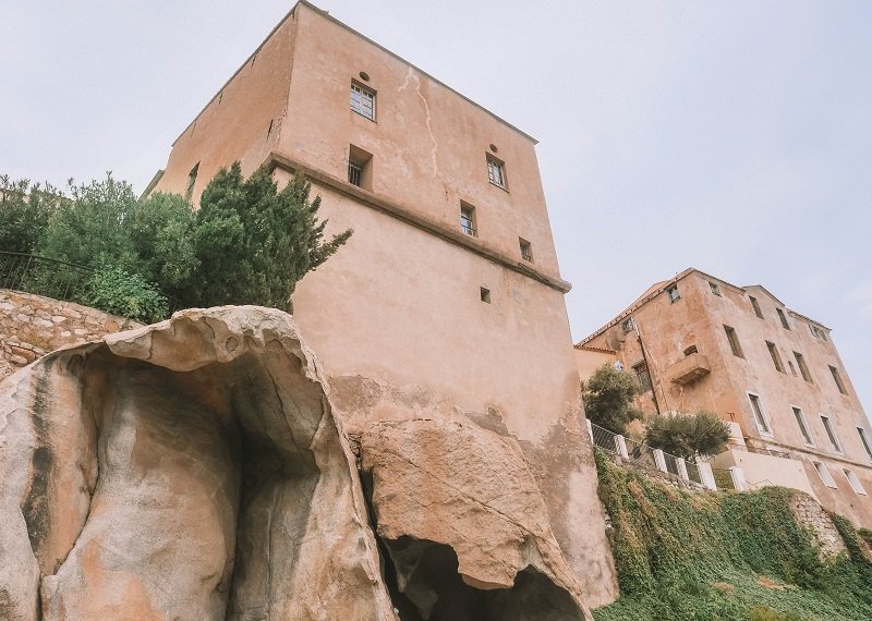 Palais des évêques de calvi