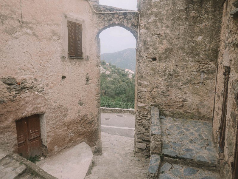 maison medievale lama corse
