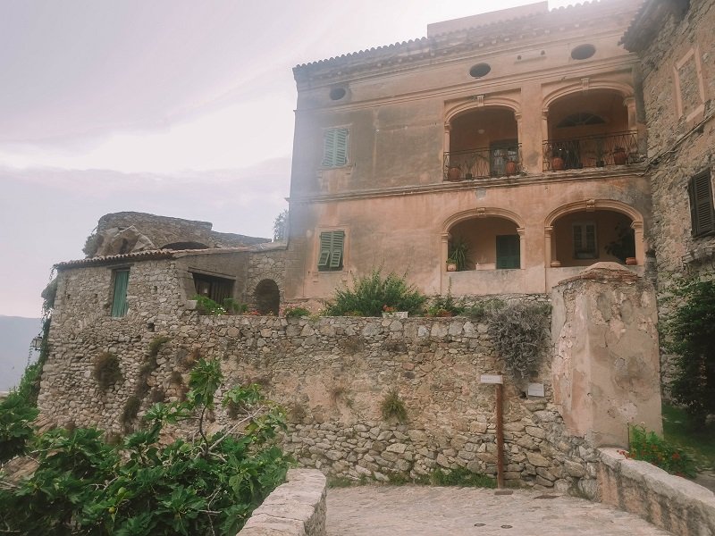casa ceccaldi lama