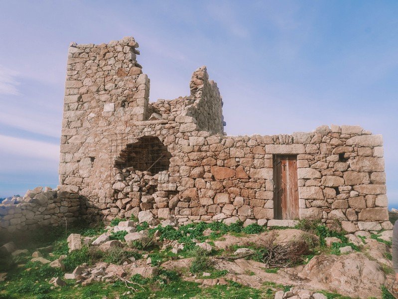 habitation en ruine occi