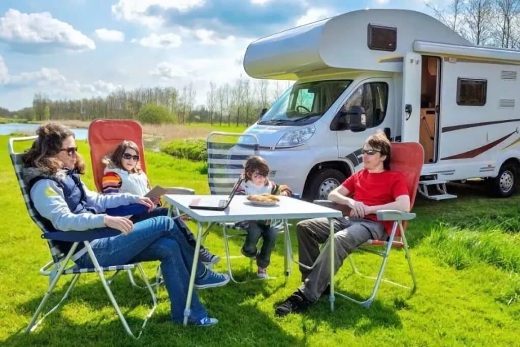 voyage camping car famille