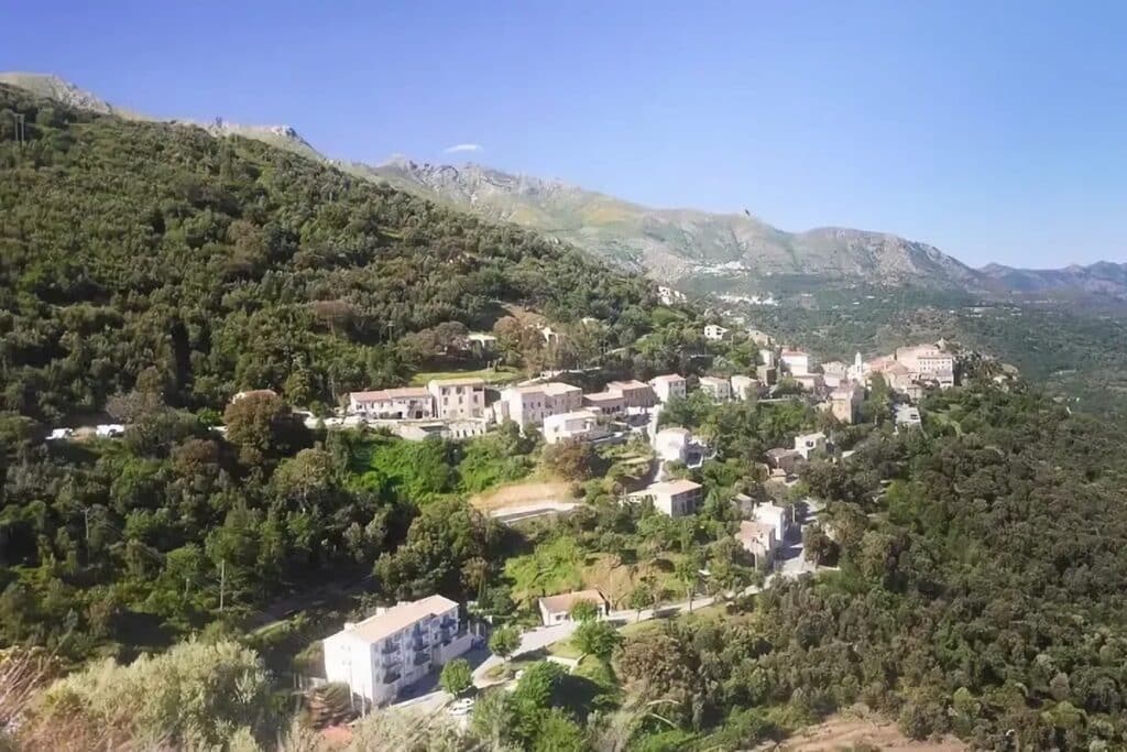Visiter Belgodère en Corse