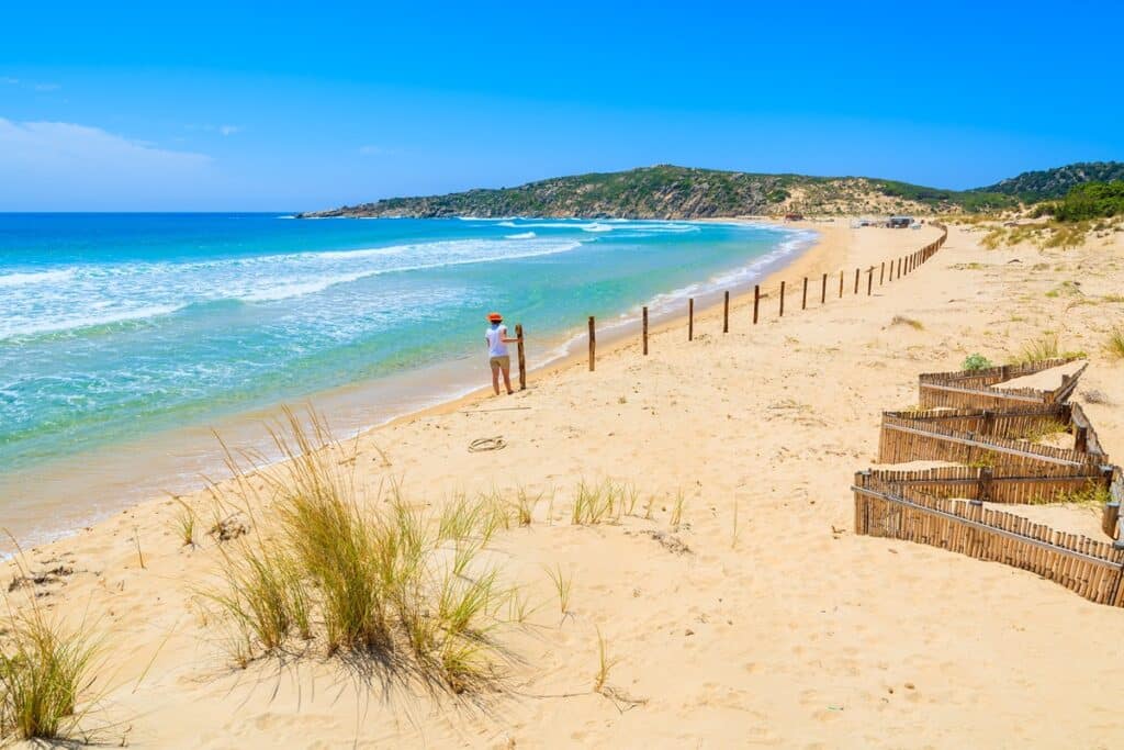 plage Su Giudeu