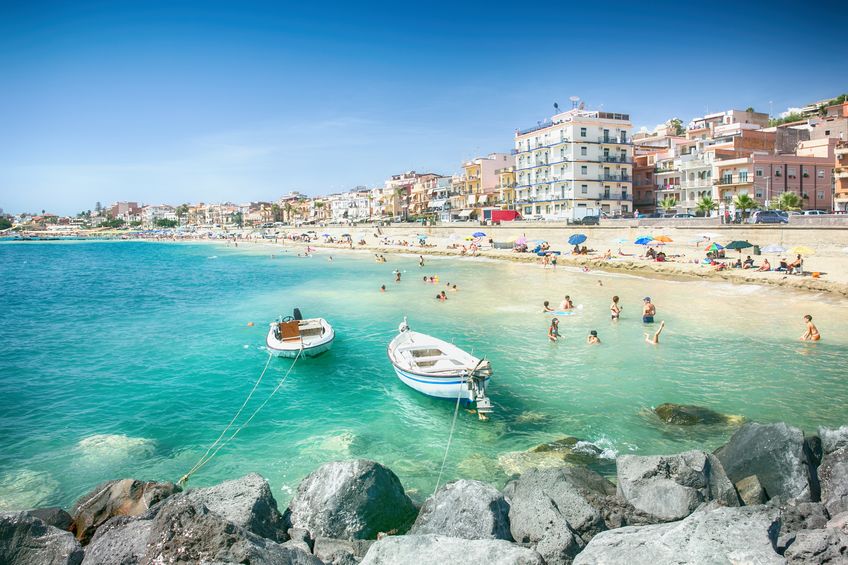 plage giardini naxos