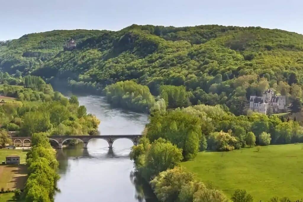 Découvrez la Dordogne seul(e), en famille ou entre ami(e)s