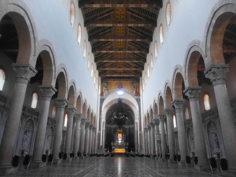 intérieur cathédrale messine