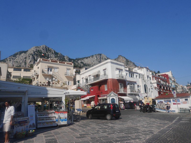 capri ville