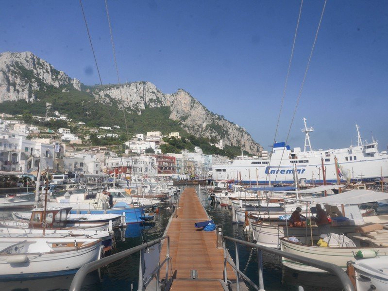 capri marina grande