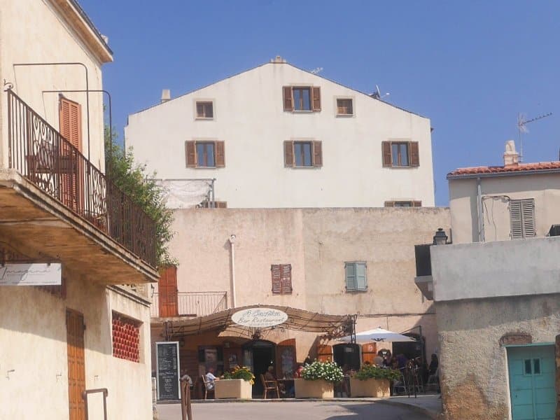a cantina corbara