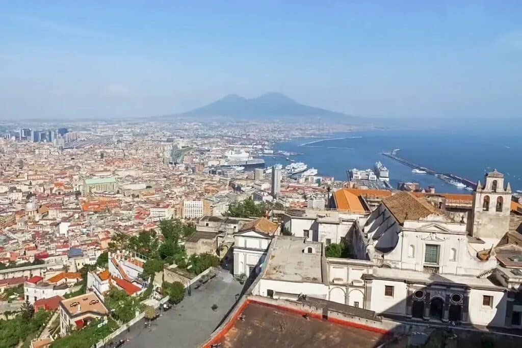 Visiter Naples et ses environs