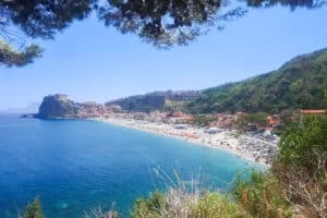 visiter scilla
