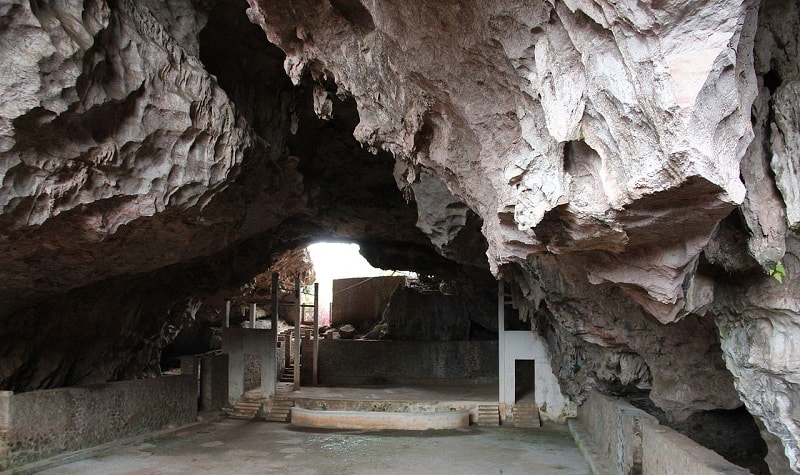 grottes de vieng xai au laos