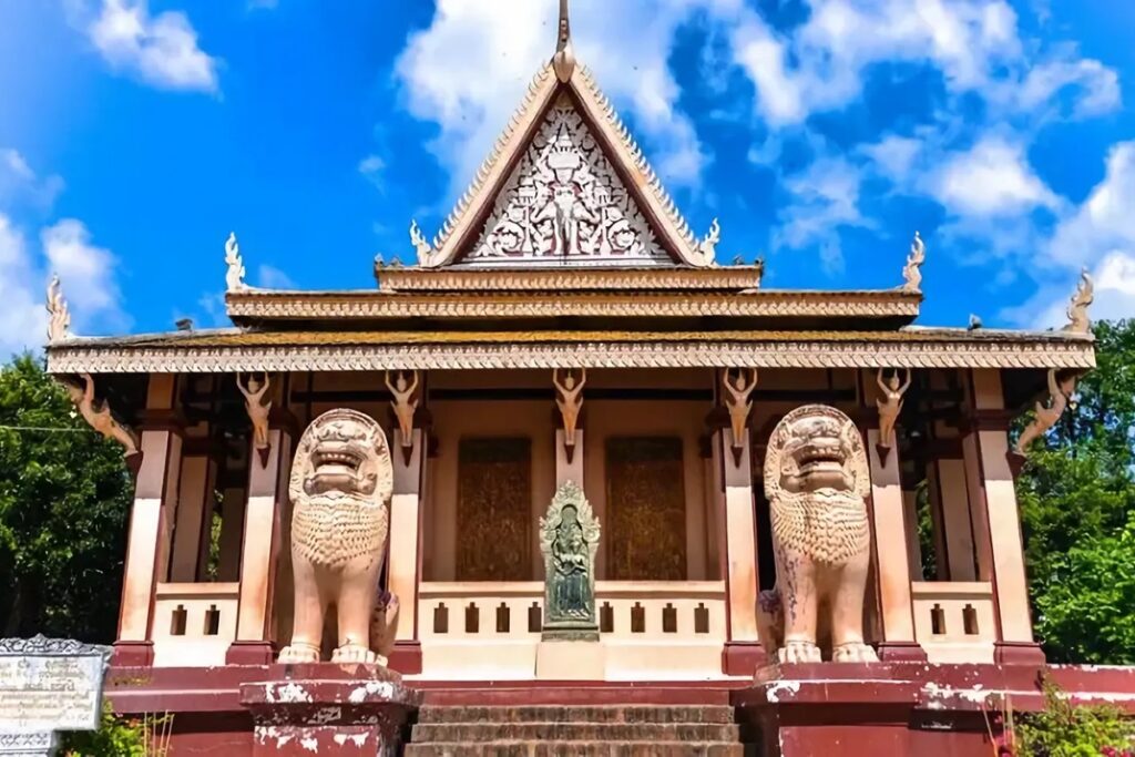 temple Wat Phnom