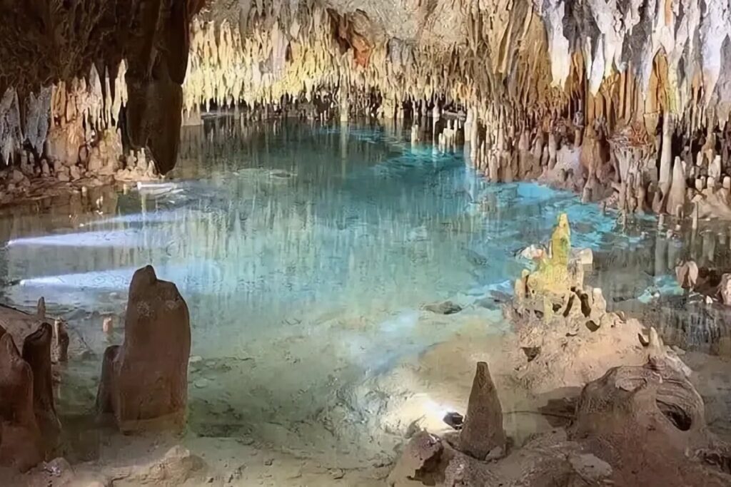 Crystal Caves à Grand Cayman