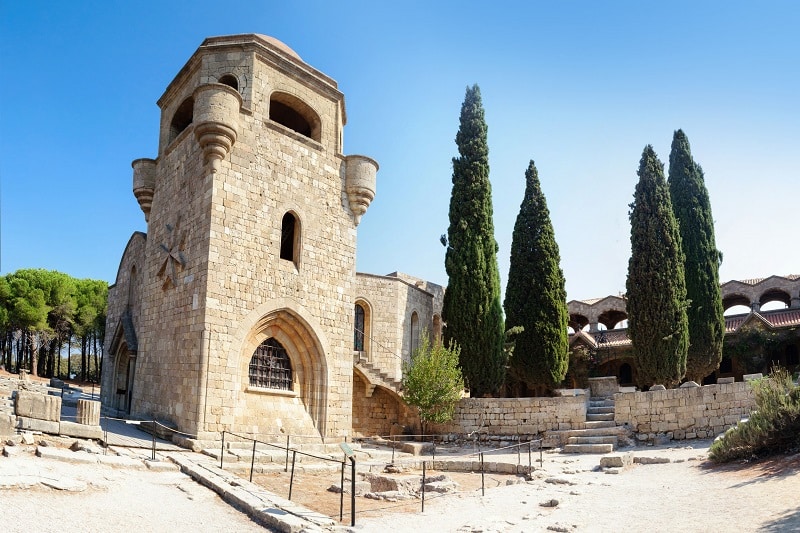 ialyssos monastère