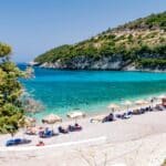 Plage de Makris Gialos